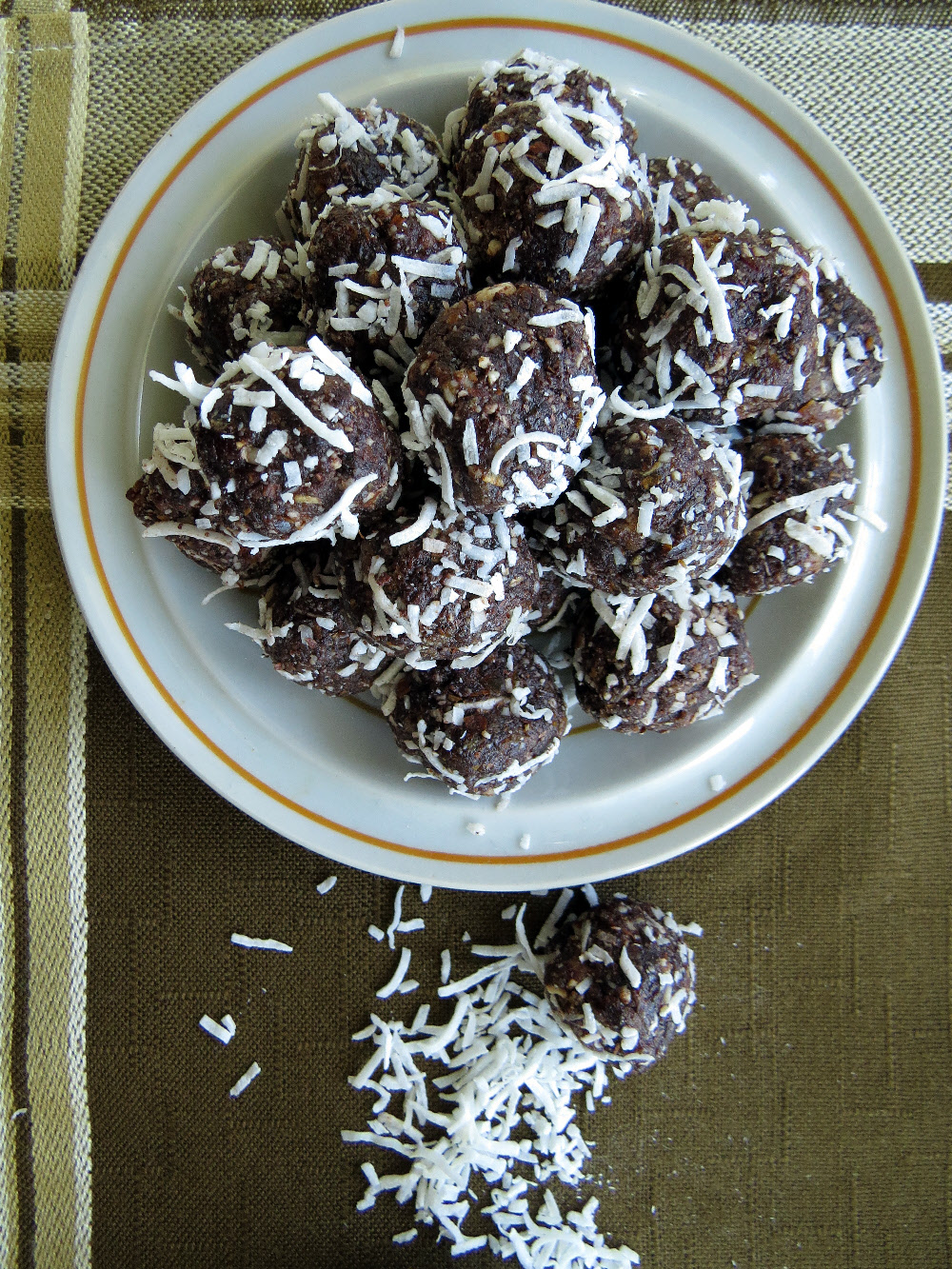 Date & Almond Truffles