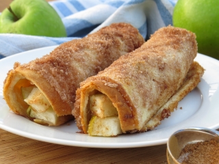 Love Food Hate Waste Apple Roll Ups: Love Food Hate Waste