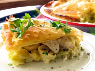 Love Food Hate Waste Chicken and Leek Pie: Love Food Hate Waste