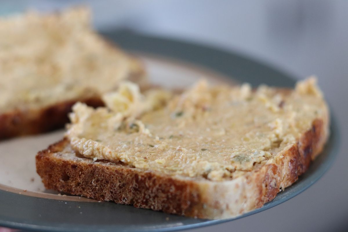 homemade chickpea dip